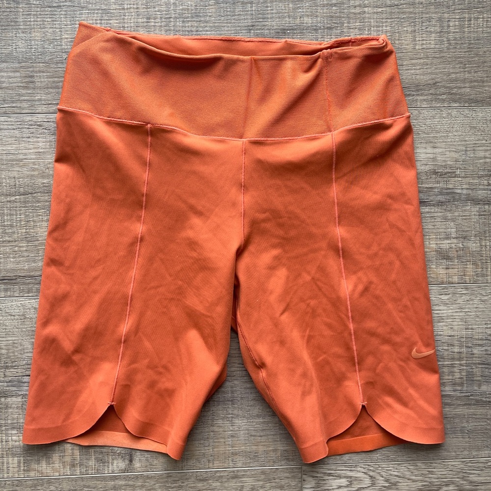 M Nike Biker Shorts- - NEVER WORN